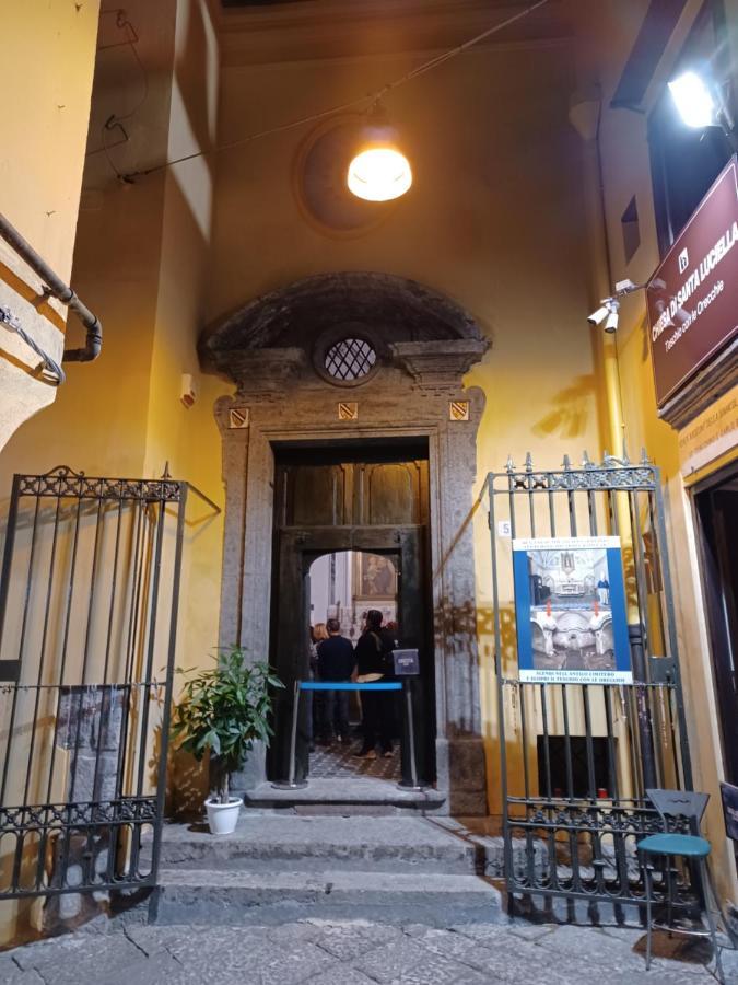 Home In Love: Vicoletto Dei Presepi เนเปิลส์ ภายนอก รูปภาพ